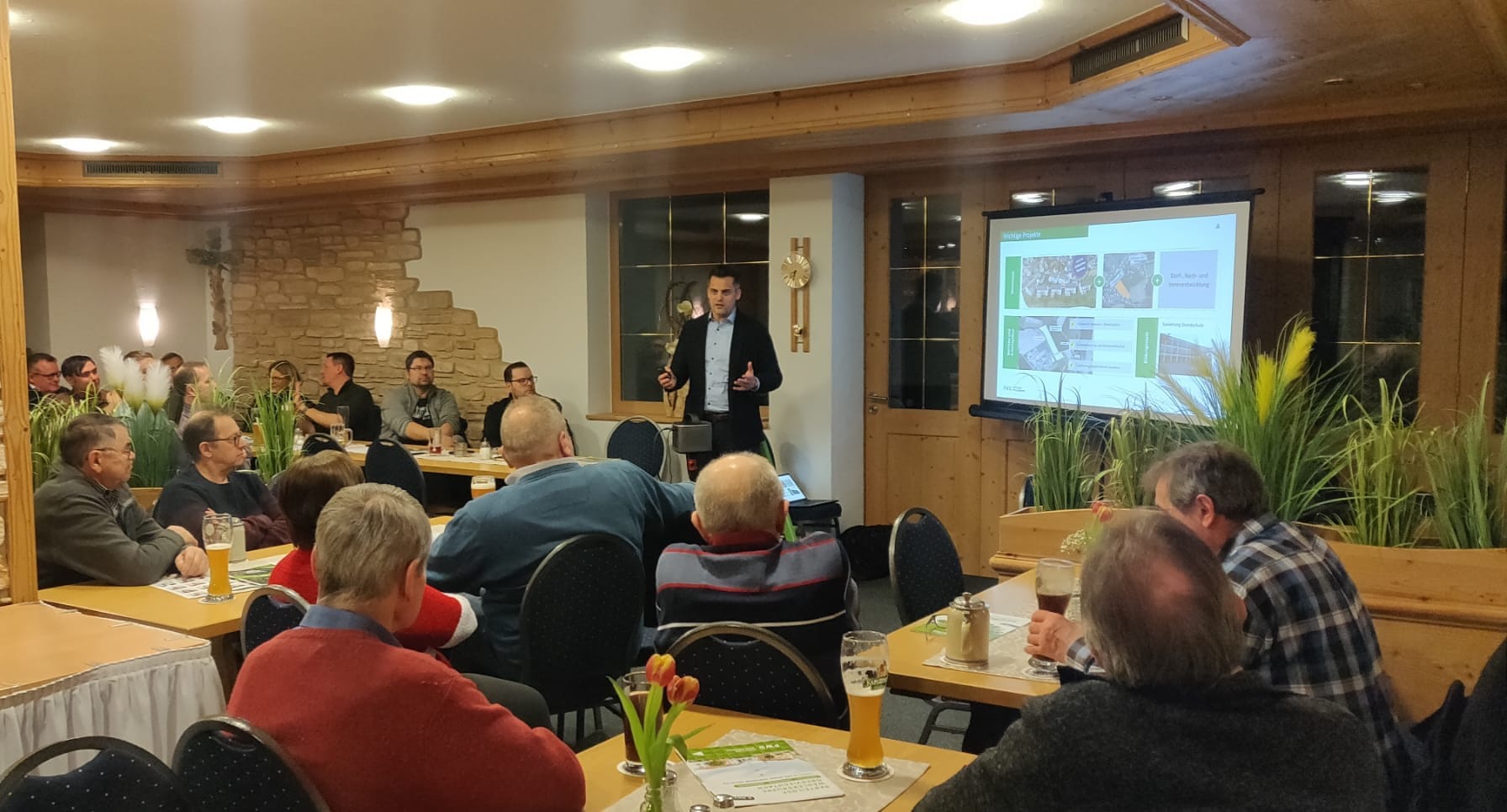 Bild PWG Wahlversammlung Lind